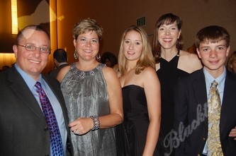 Previous Photo Kevin Cox Left Renee Keesen Allaura Cox Andrea Cox And Christopher Cox Previous Photo Kevin Cox Left Renee Keesen Allaura Cox Andrea Cox And Christopher Cox